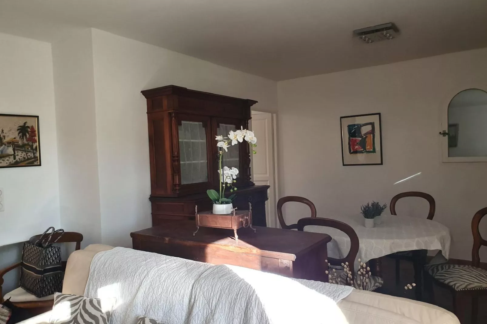 Villa GUIOL-Living room