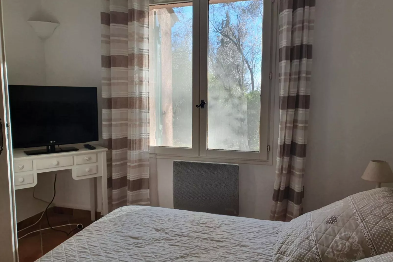 Villa GUIOL-Bedroom