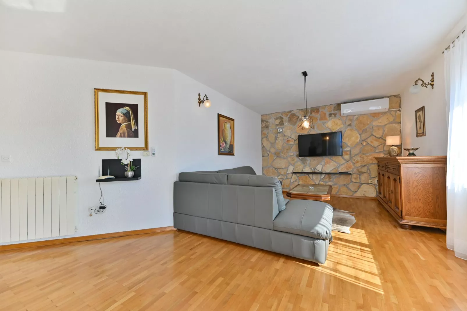 Apartment Petra-Living room