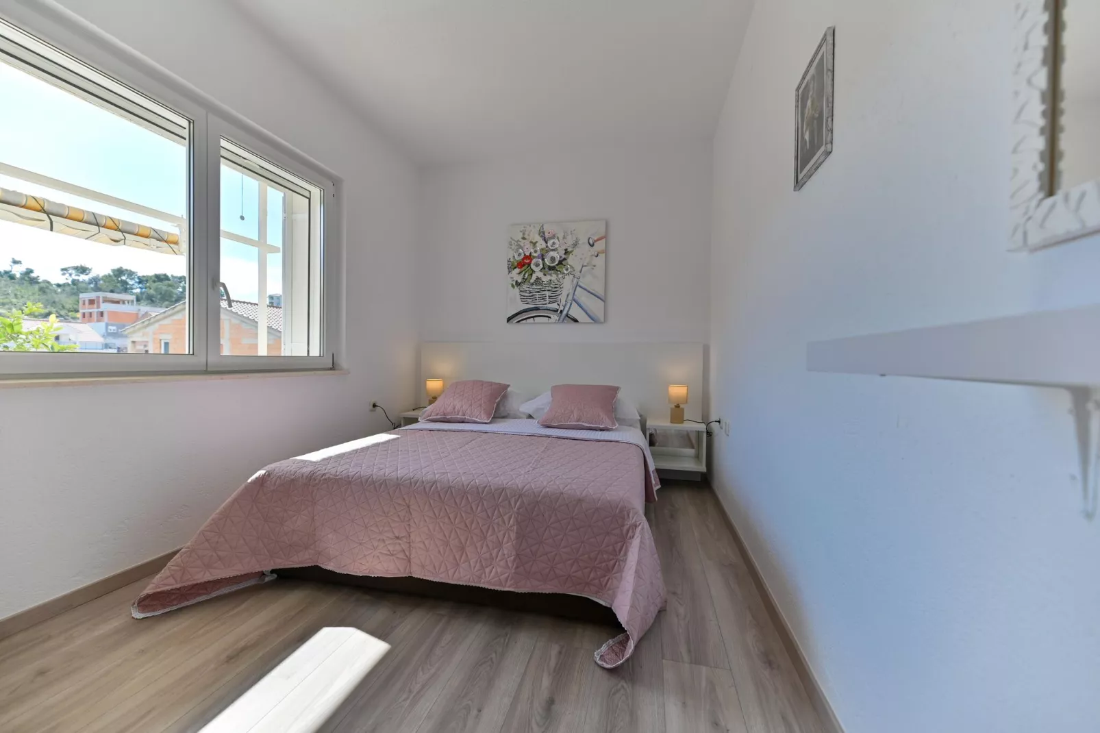 Apartment Verica-Bedroom
