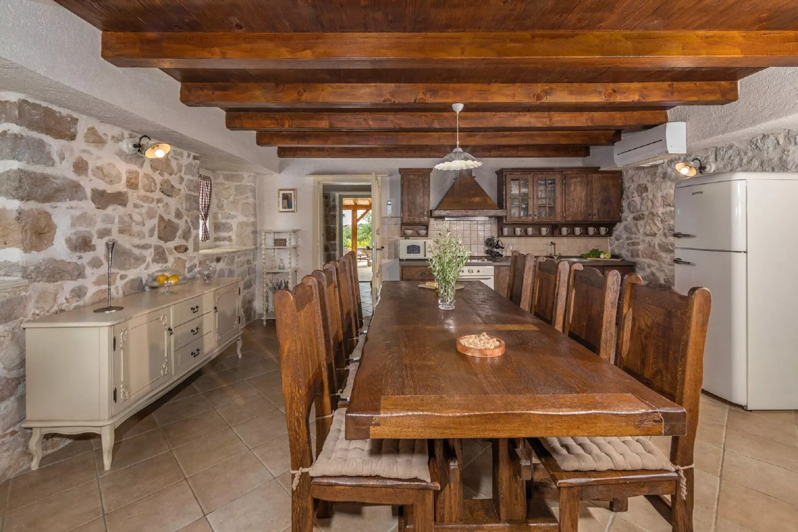 Villa Jerolim-Dining room