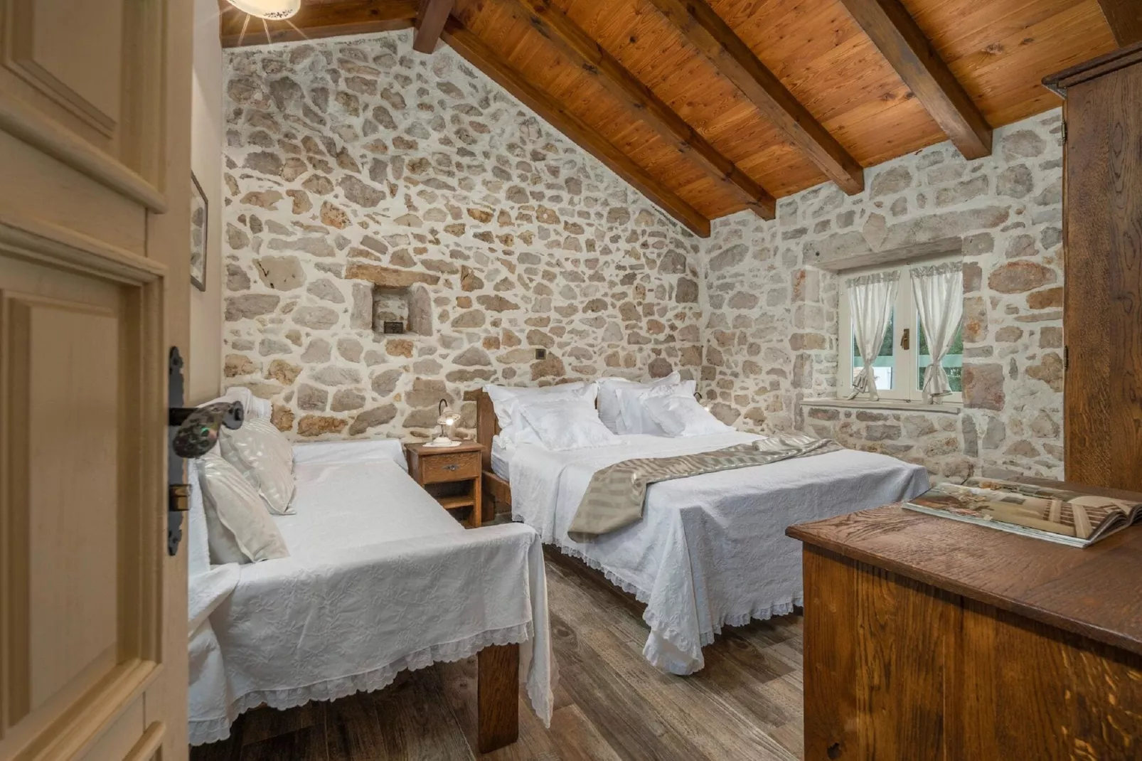 Villa Jerolim-Bedroom