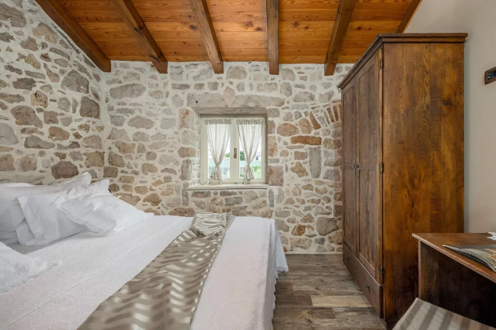 Villa Jerolim-Bedroom