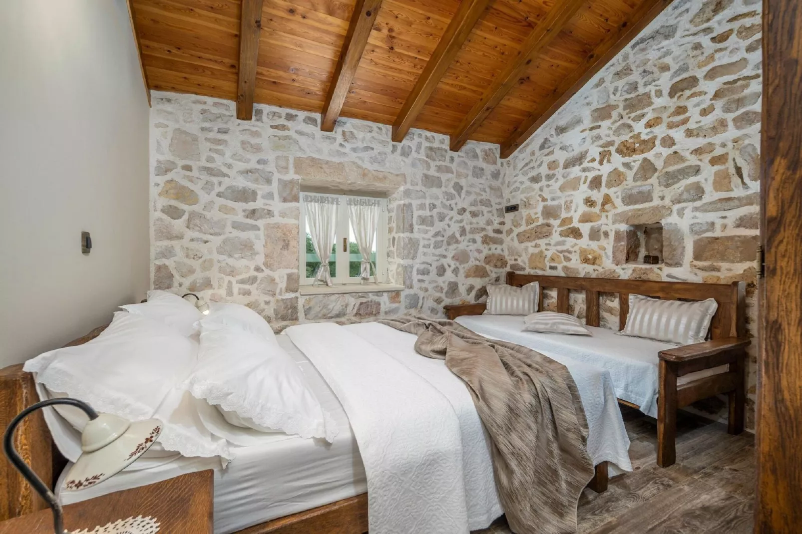 Villa Jerolim-Bedroom