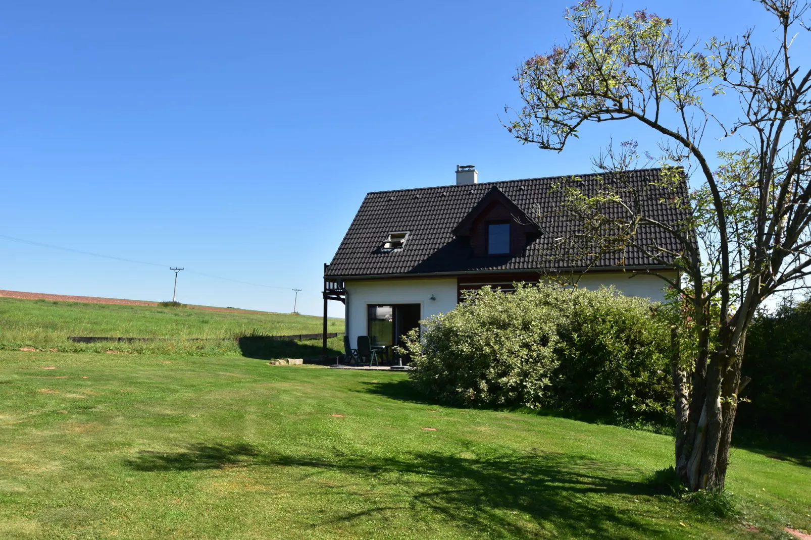Koruna 12 persoons woning-Gardens summer
