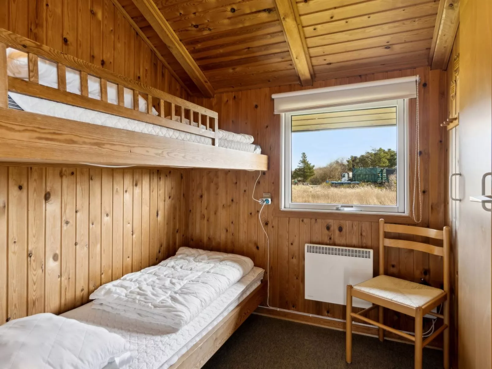 "Hunlef" - 1.7km from the sea-Drinnen