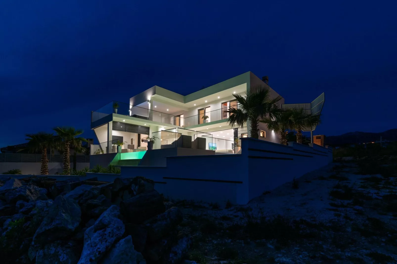VILLA MICHELLE-Exterior summer