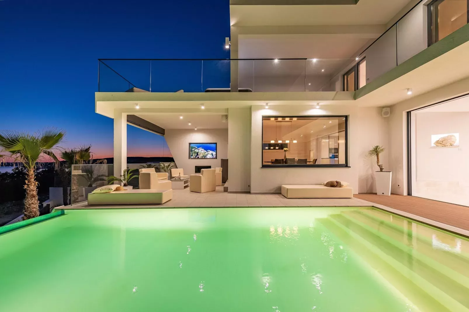 VILLA MICHELLE-Pool