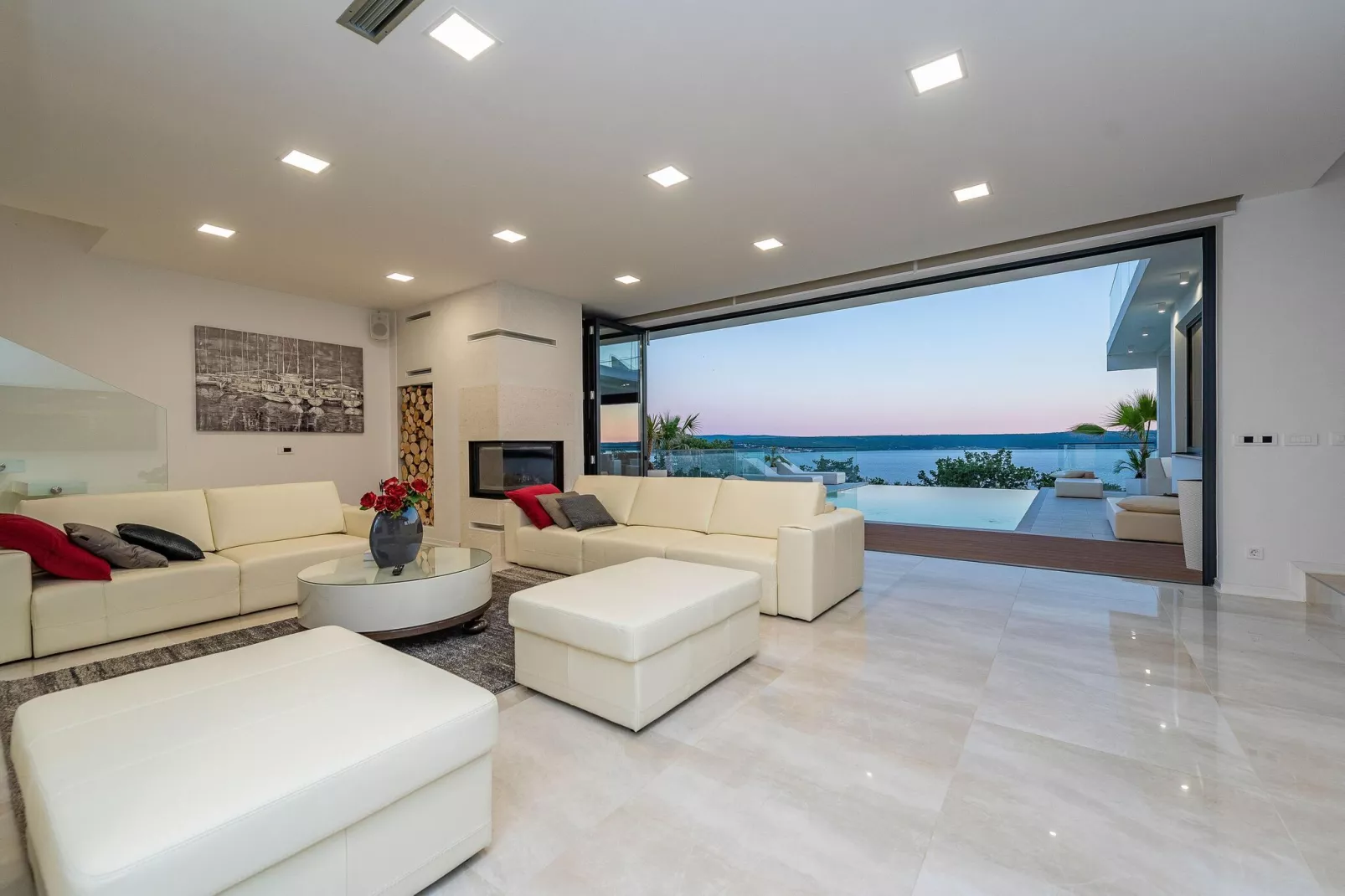 VILLA MICHELLE-Living room