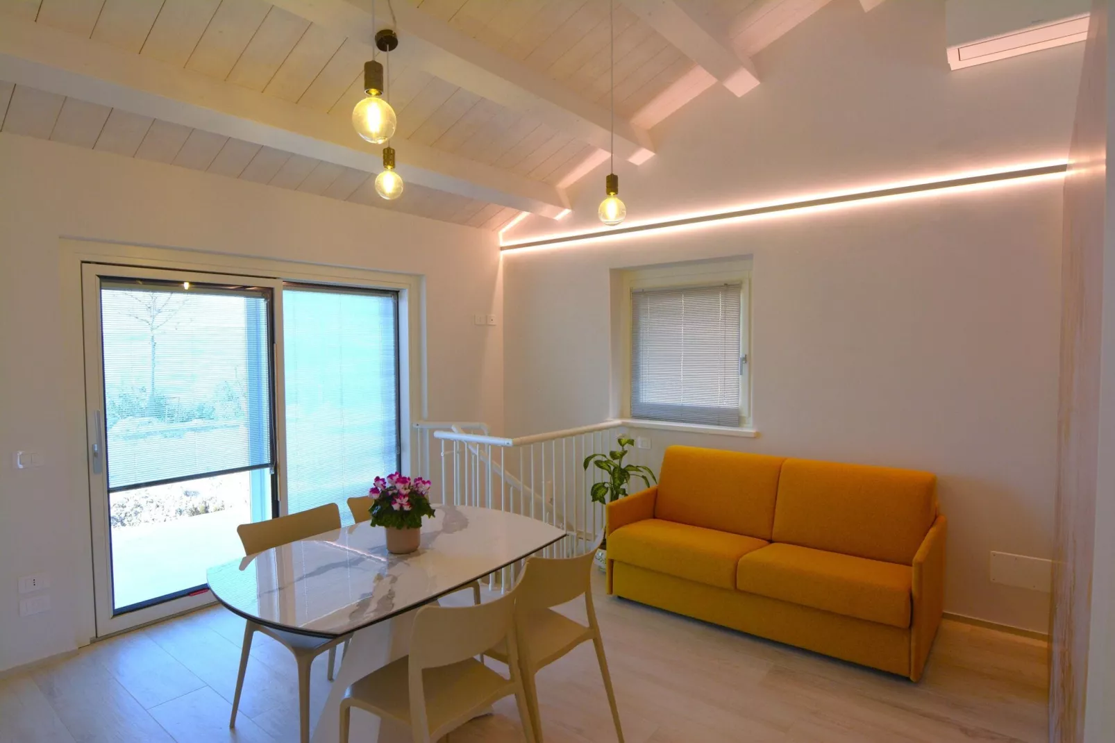 Infiniti Colli-Living room