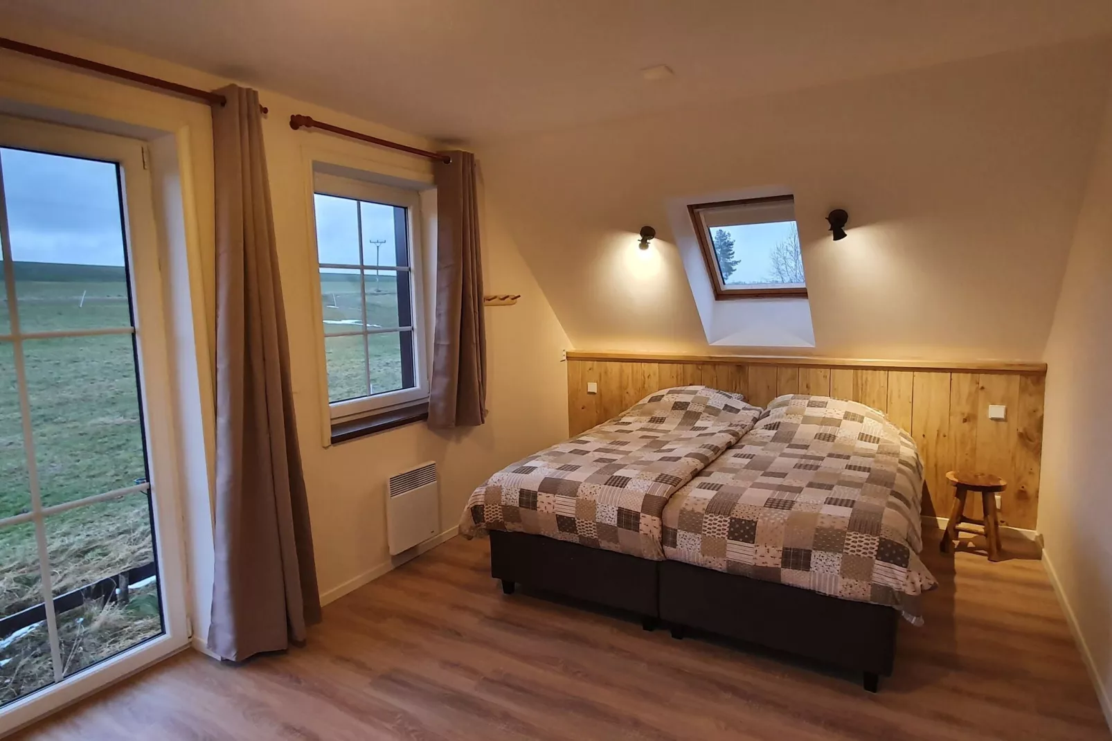Koruna 12 persoons woning-Bedroom