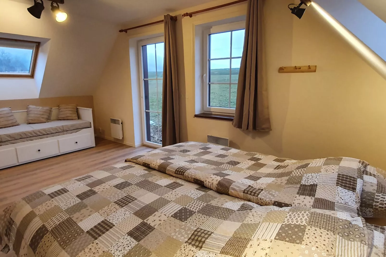 Koruna 12 persoons woning-Bedroom