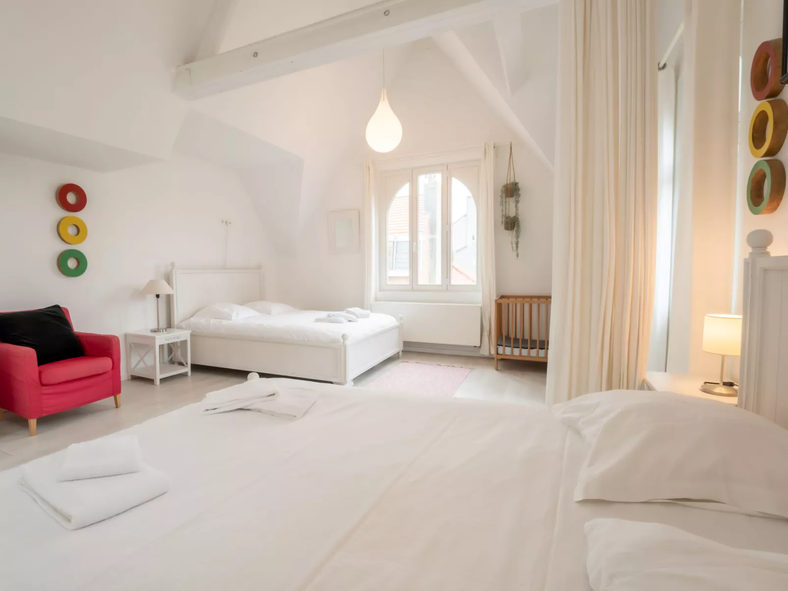 Centrally located "Charlemagne I"-Inside