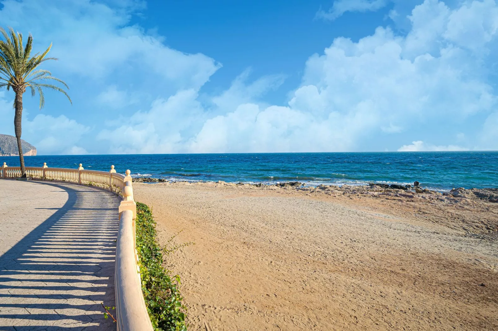Luz y Playa Moraira-Areas summer 5km