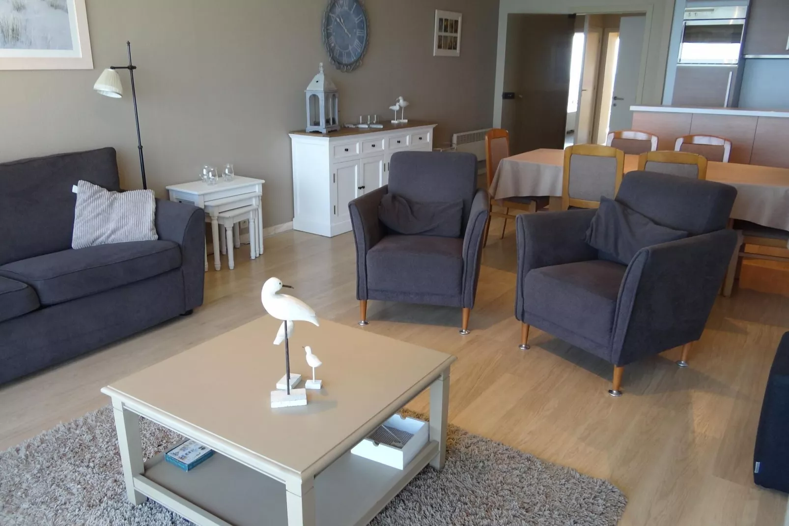 SCORPIO BI 1301GAR-Living room