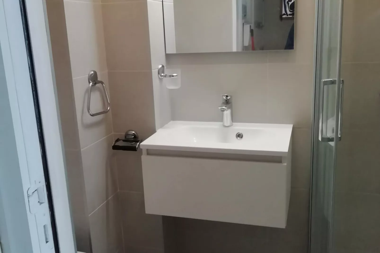 SUNFLOWER 301-Bathroom