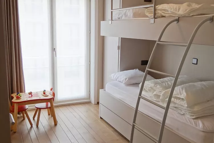 SEAWIND 503-Bedroom
