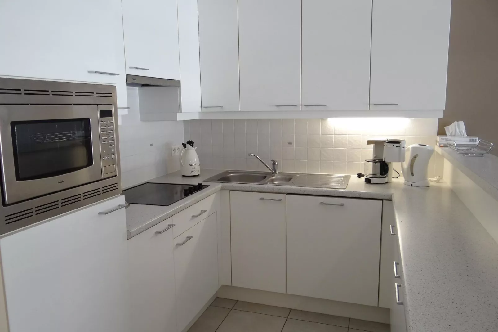 HELIOS-Kitchen
