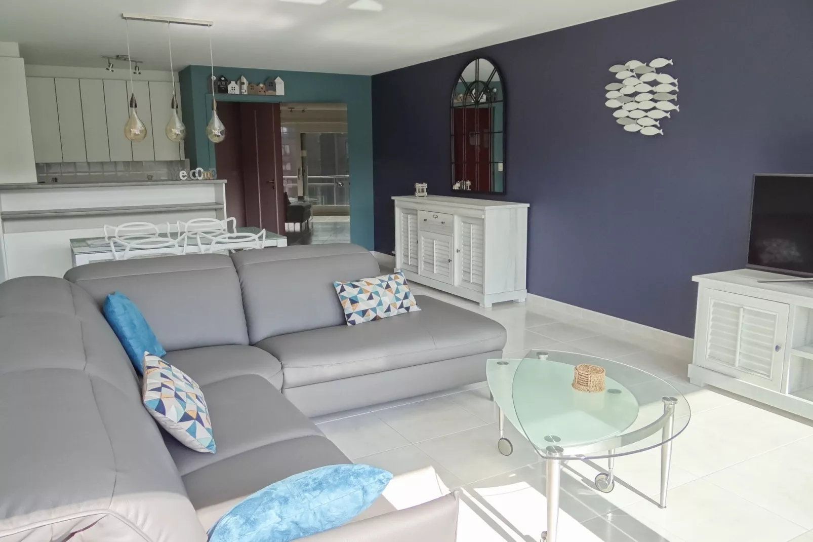 LOTUS I-Living room