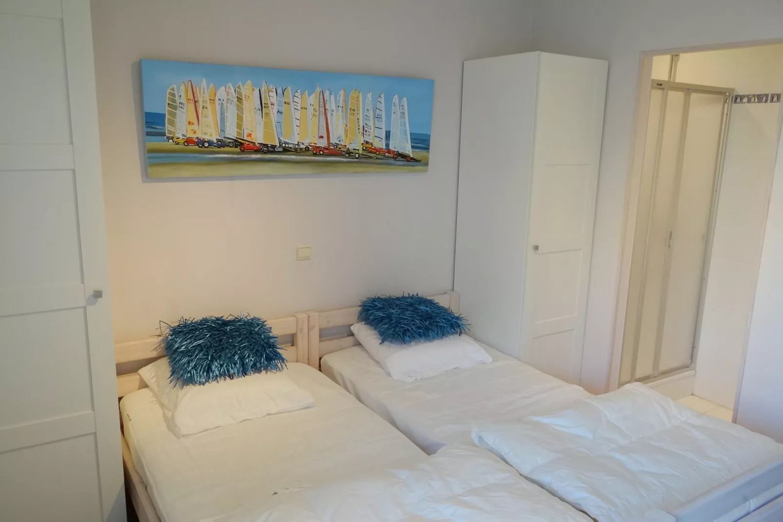 LOTUS I-Bedroom
