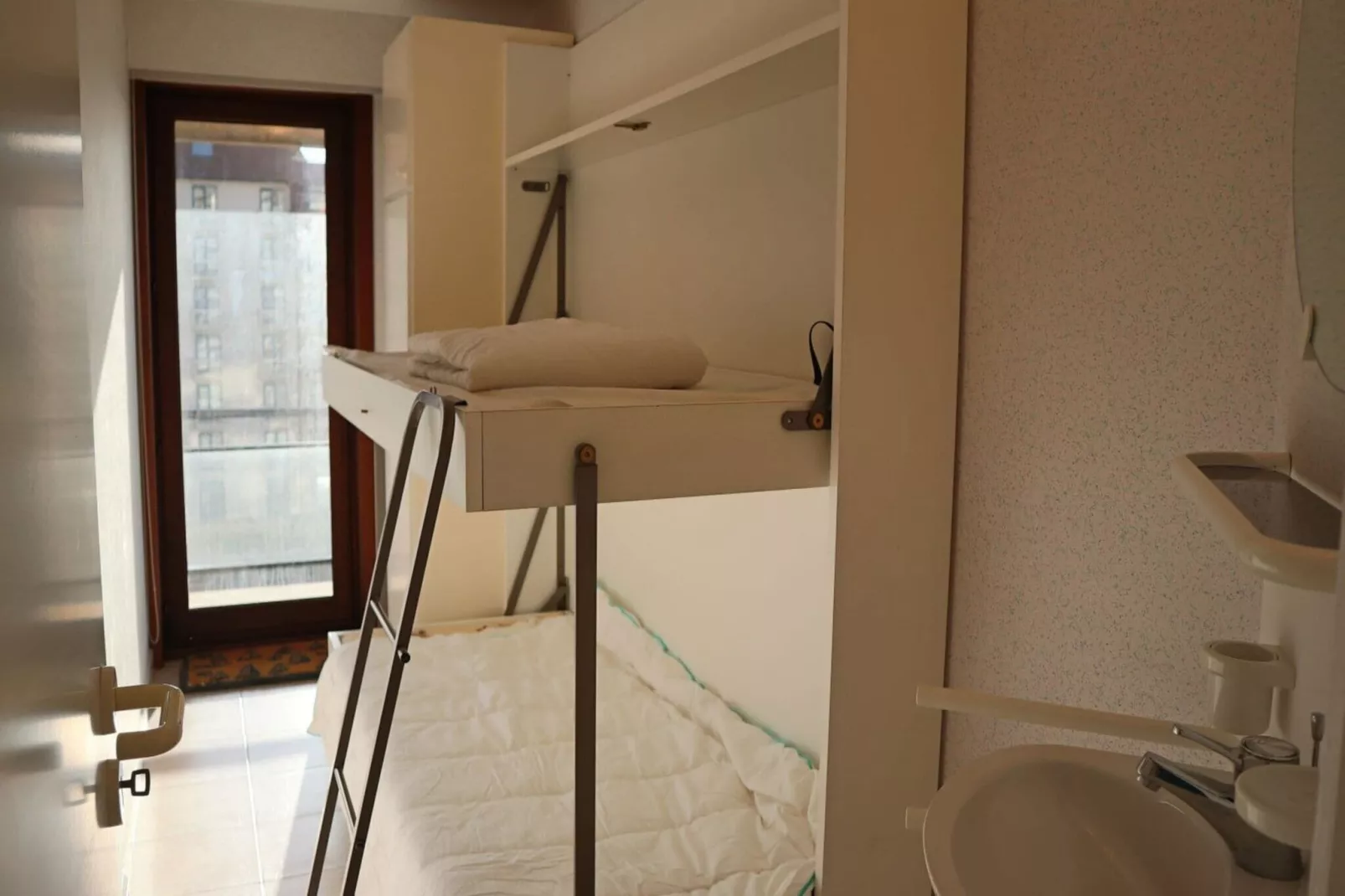 SCORPIO B 401-Bedroom