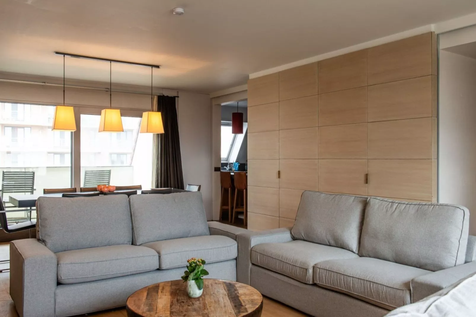 ZONNEKRING 1001GAR-Wohnzimmer