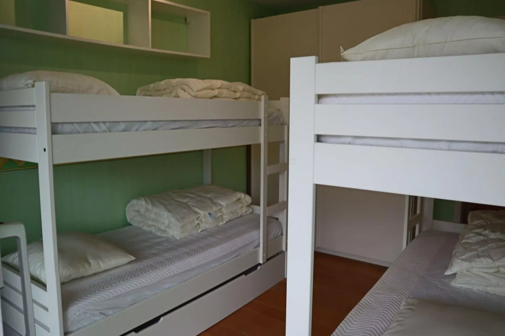 SEASIGHT A 0704GAR-Bedroom