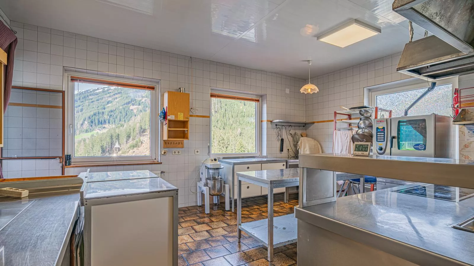 Falkenstein-Kitchen
