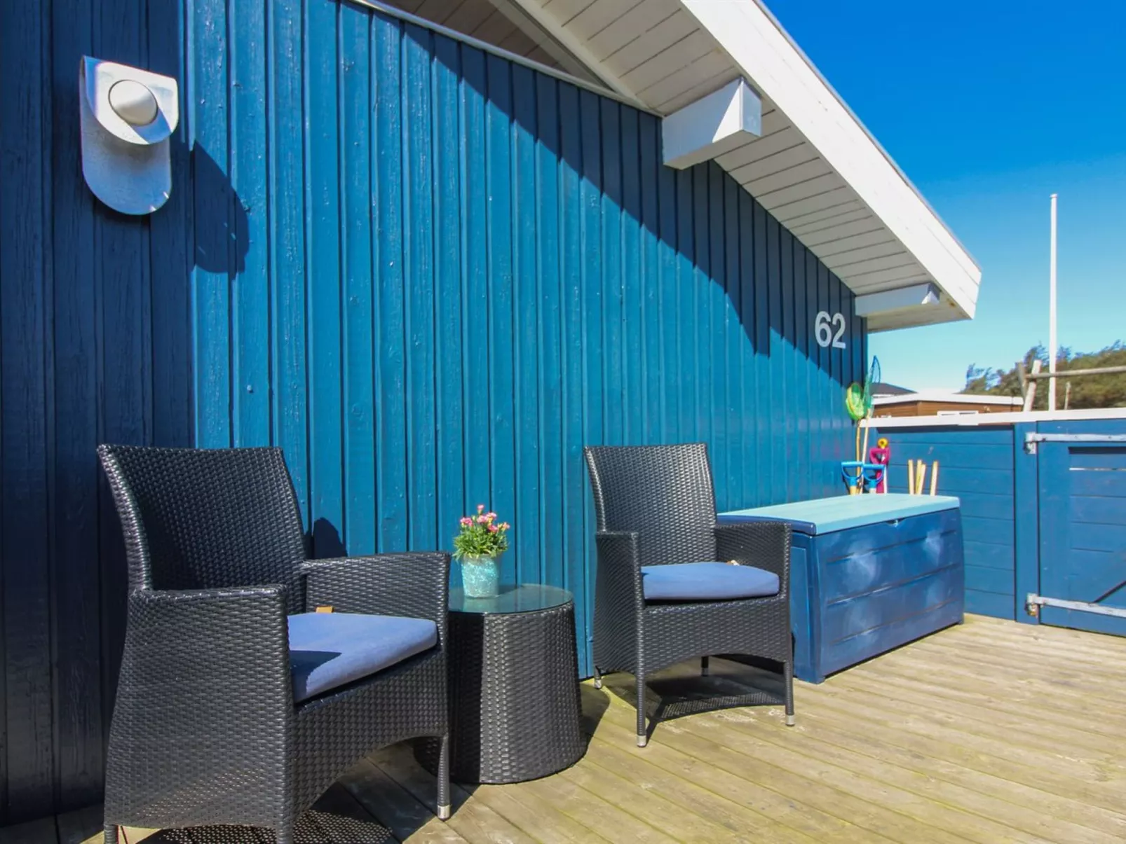 "Mitre" - 300m from the sea-Outside