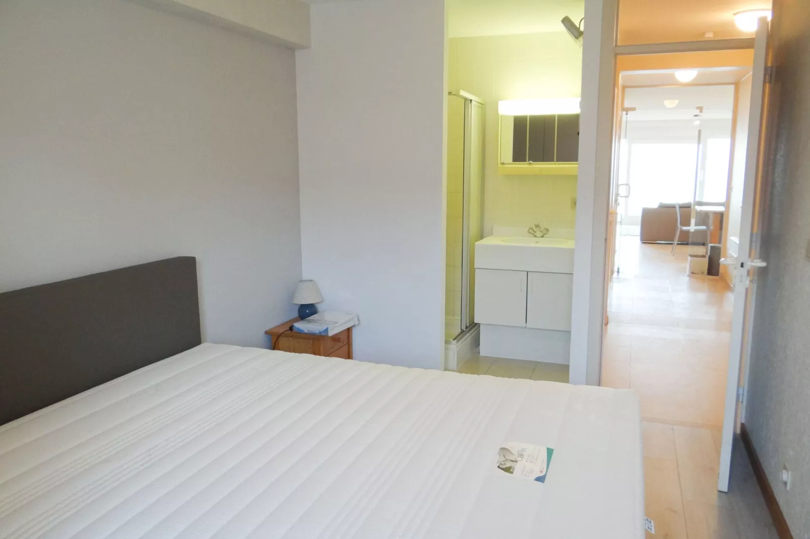 MELODIE 601-Bedroom