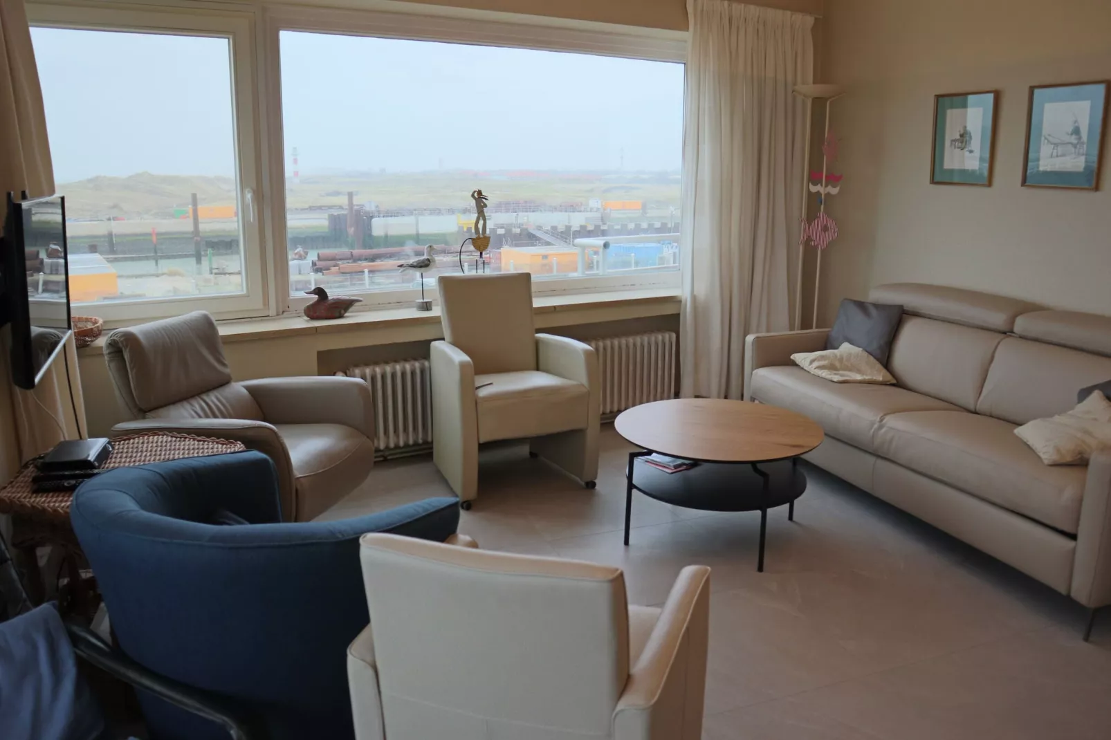 LES VOILES 0301PK-Living room