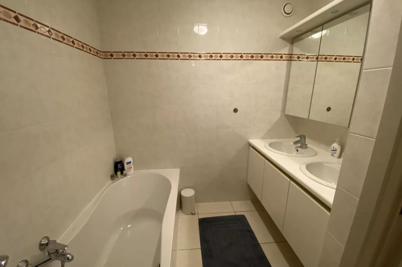 VUURTOREN90 90/0203GAR-Bathroom