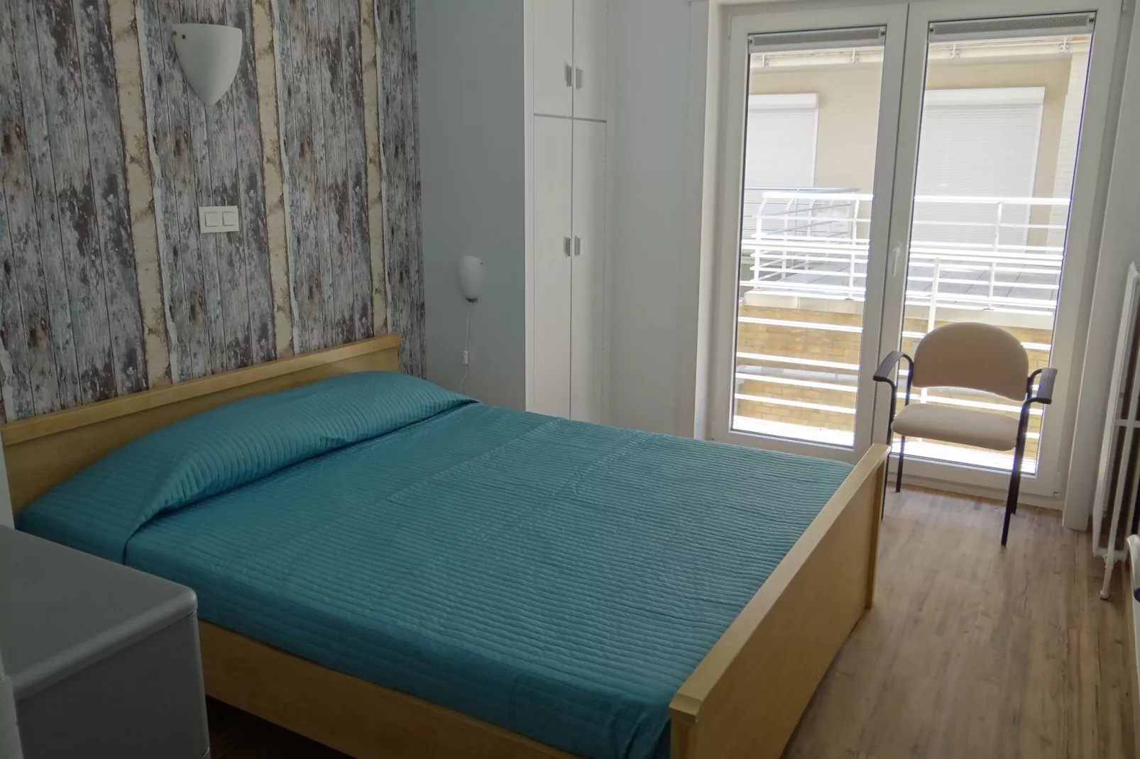VELASQUEZ 103-Bedroom