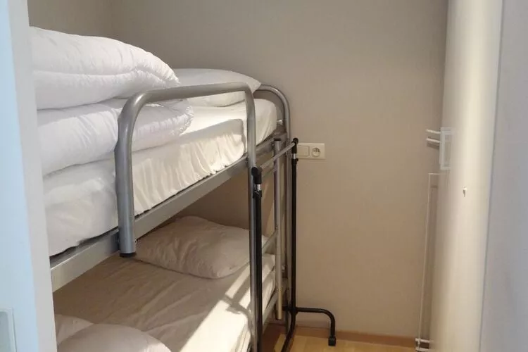 CASINO C-Bedroom