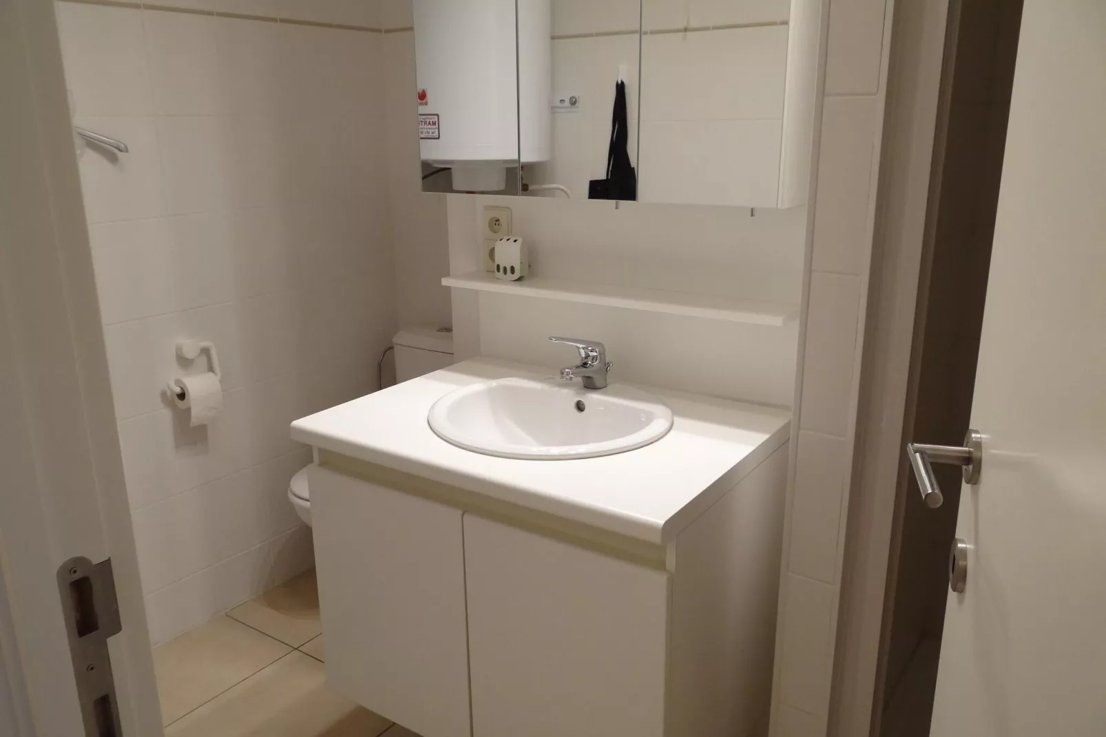 GAUDI 504-Bathroom