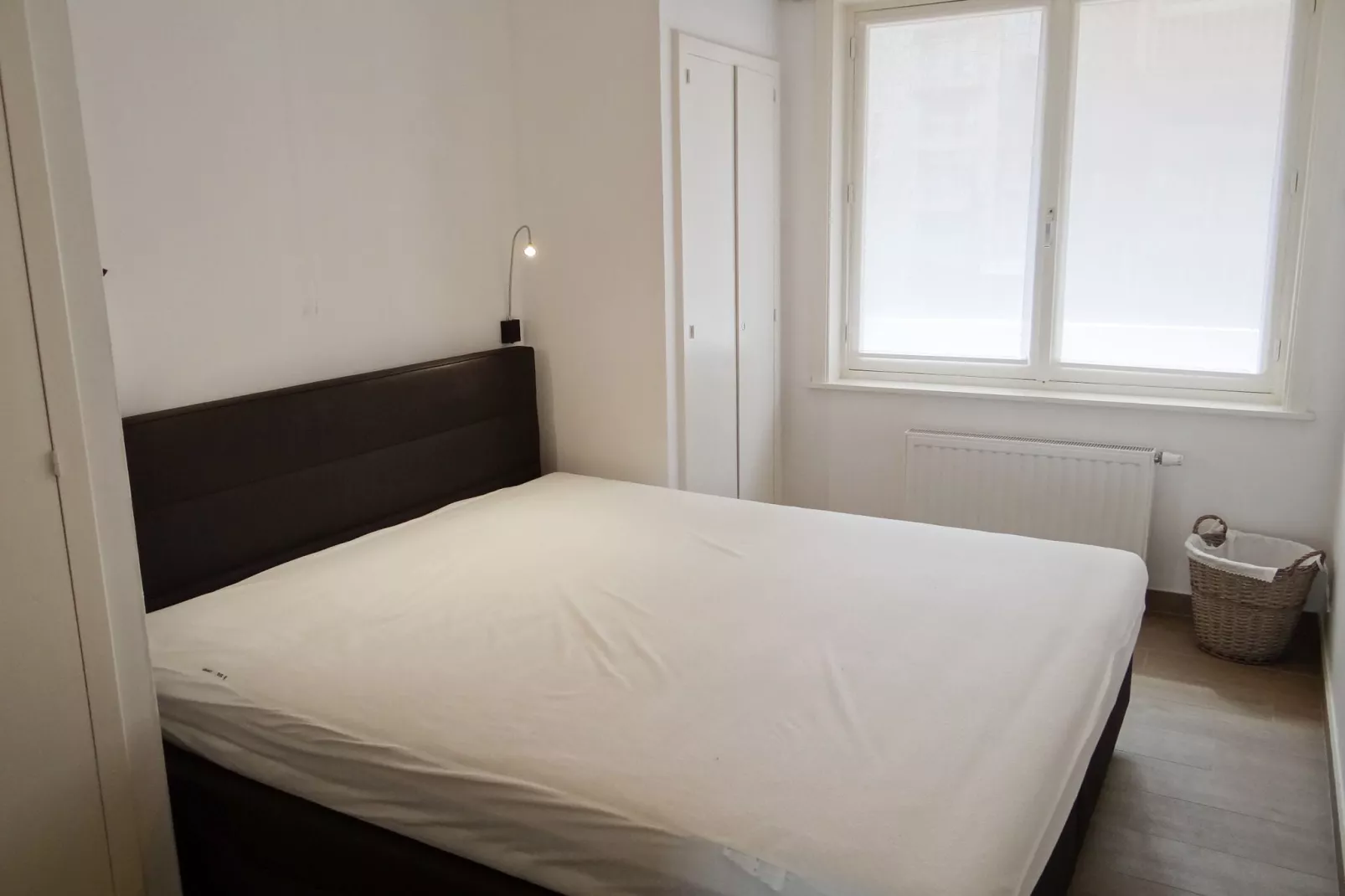 YPERLEE 102-Bedroom