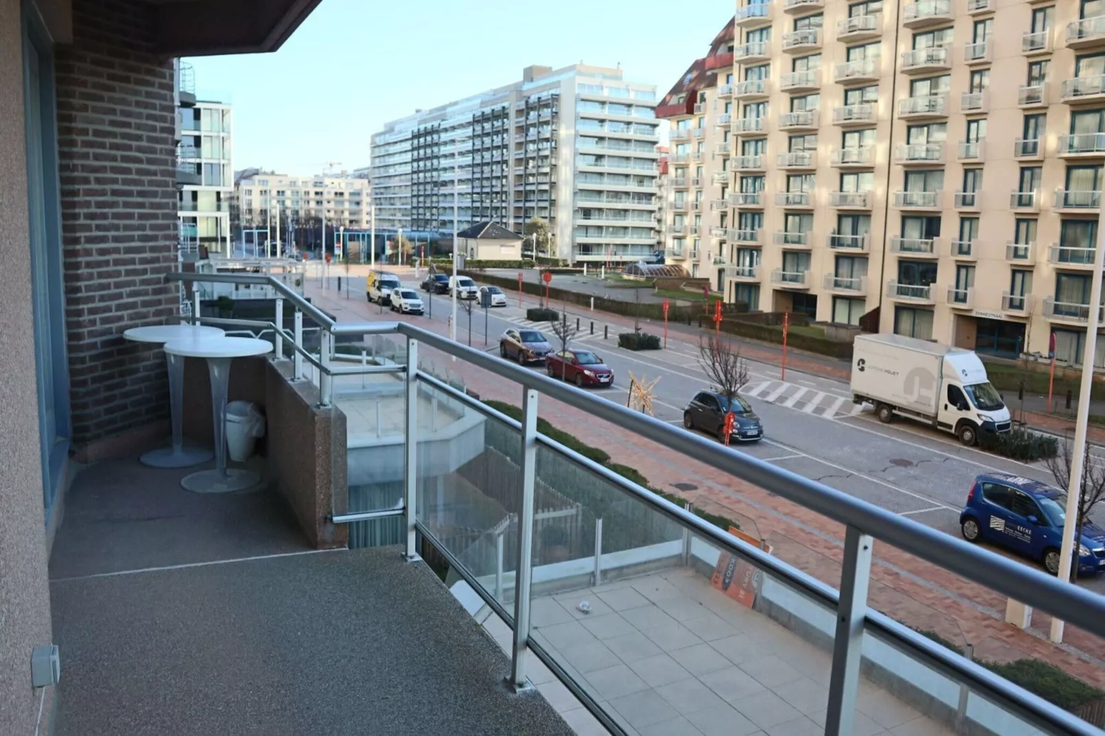 SCORPIO BI 201-Terrace balcony