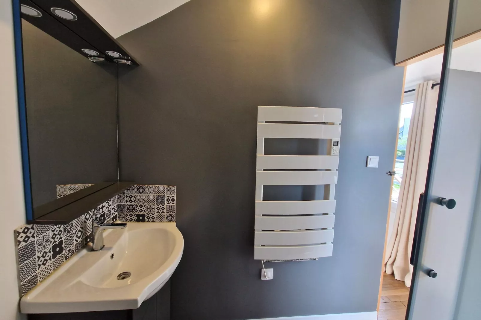 Maison 2 chambres 2 salles de bains Saint-Alban-Bathroom