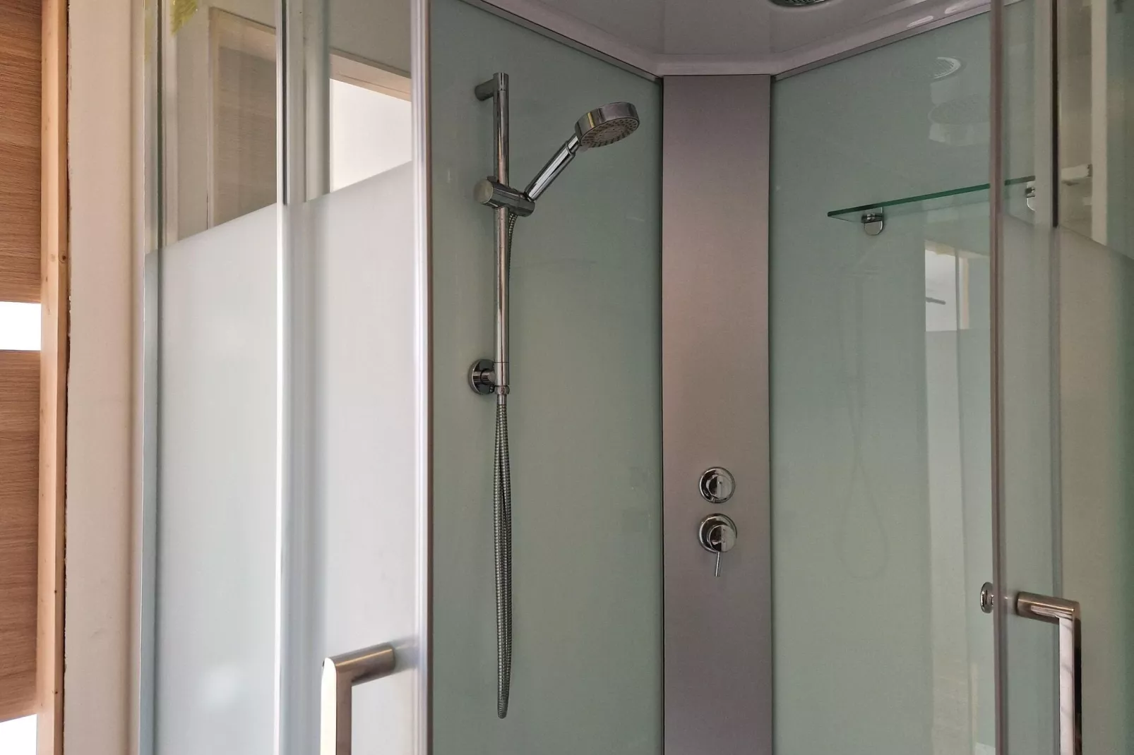Maison 2 chambres 2 salles de bains Saint-Alban-Bathroom