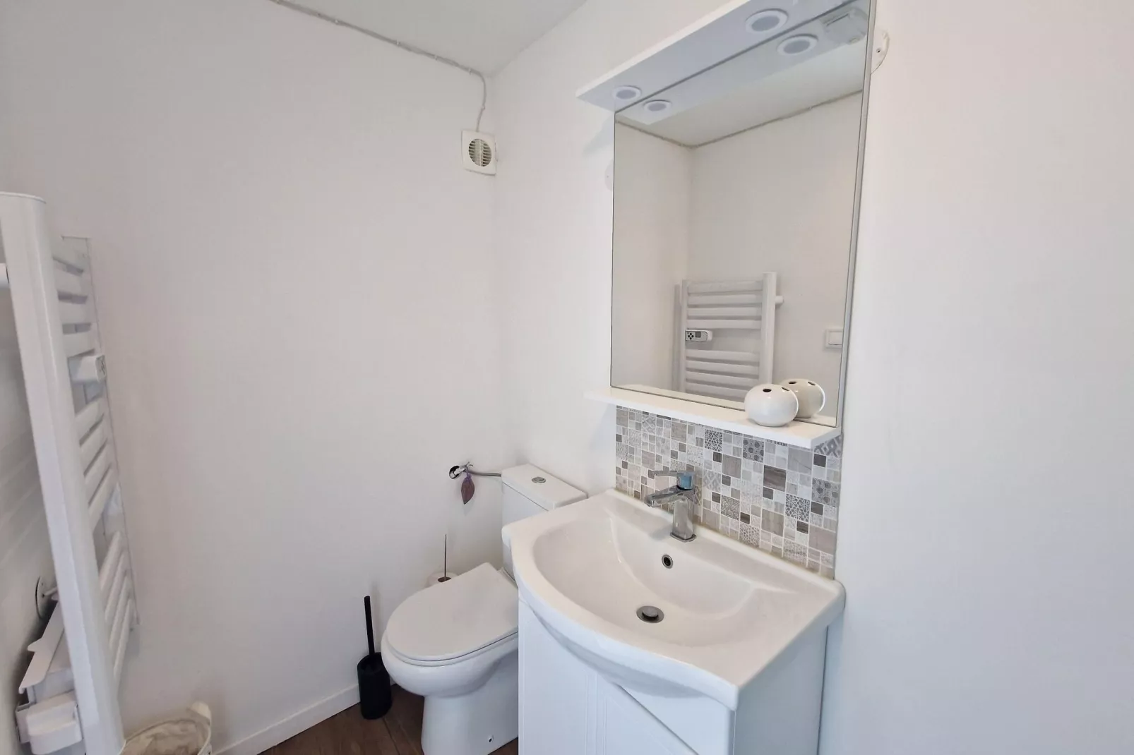 Maison 2 chambres 2 salles de bains Saint-Alban-Bathroom