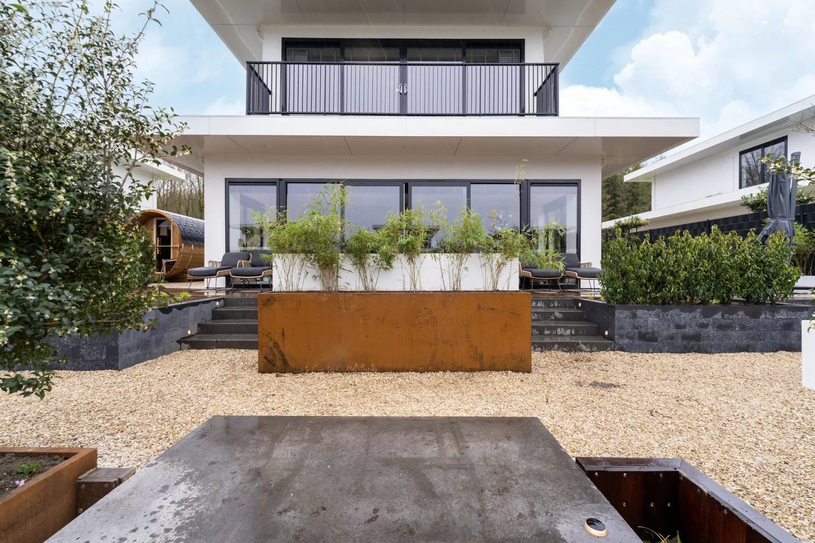 Casa Reyes al Lago 560-Exterior summer