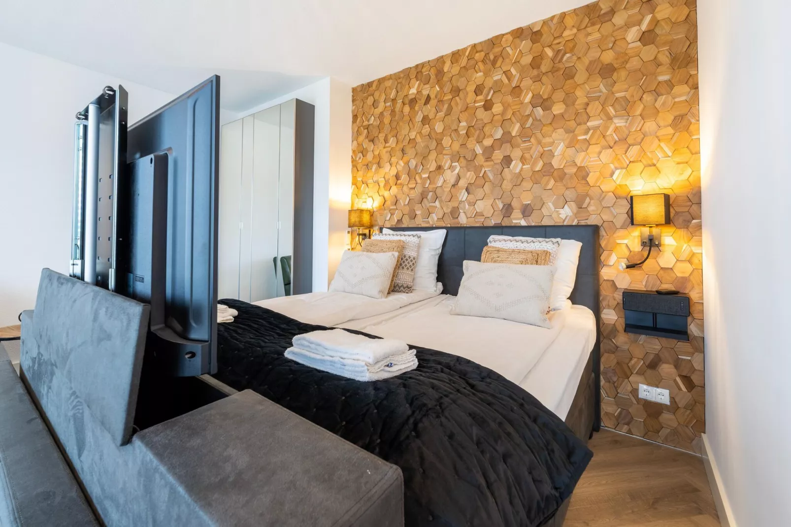 Casa Reyes al Lago 560-Bedroom