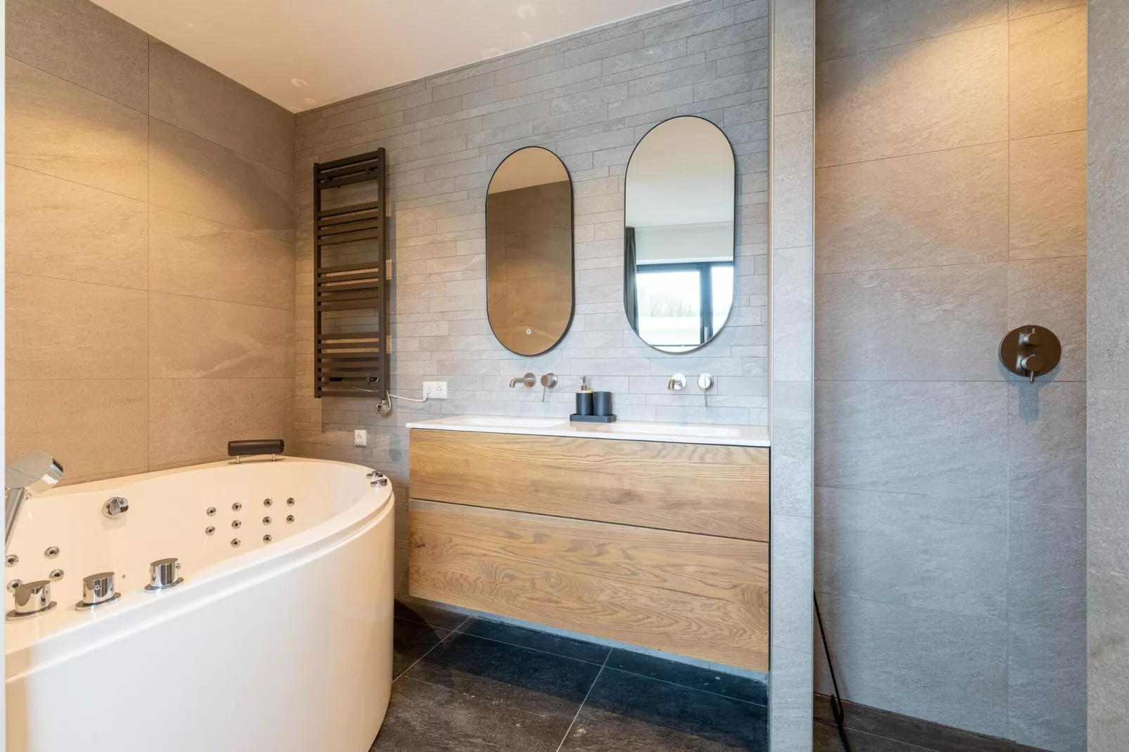 Casa Reyes al Lago 560-Bathroom