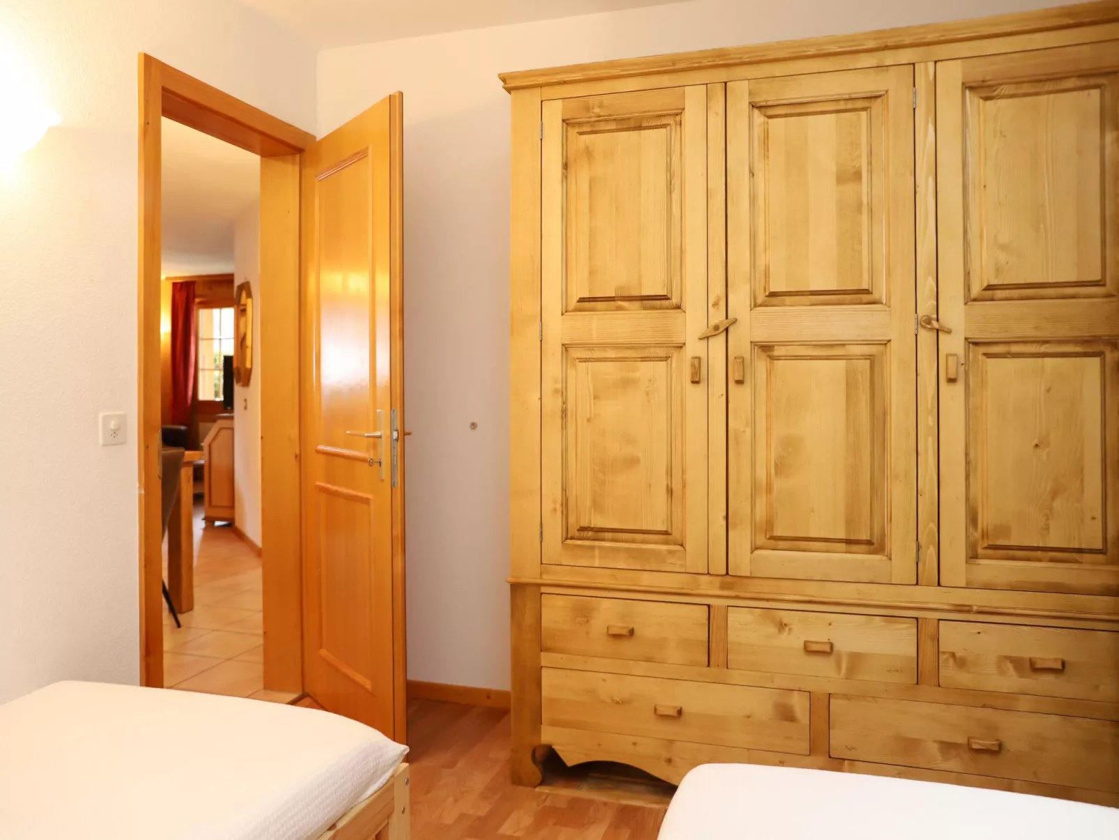 Colline 1-Inside
