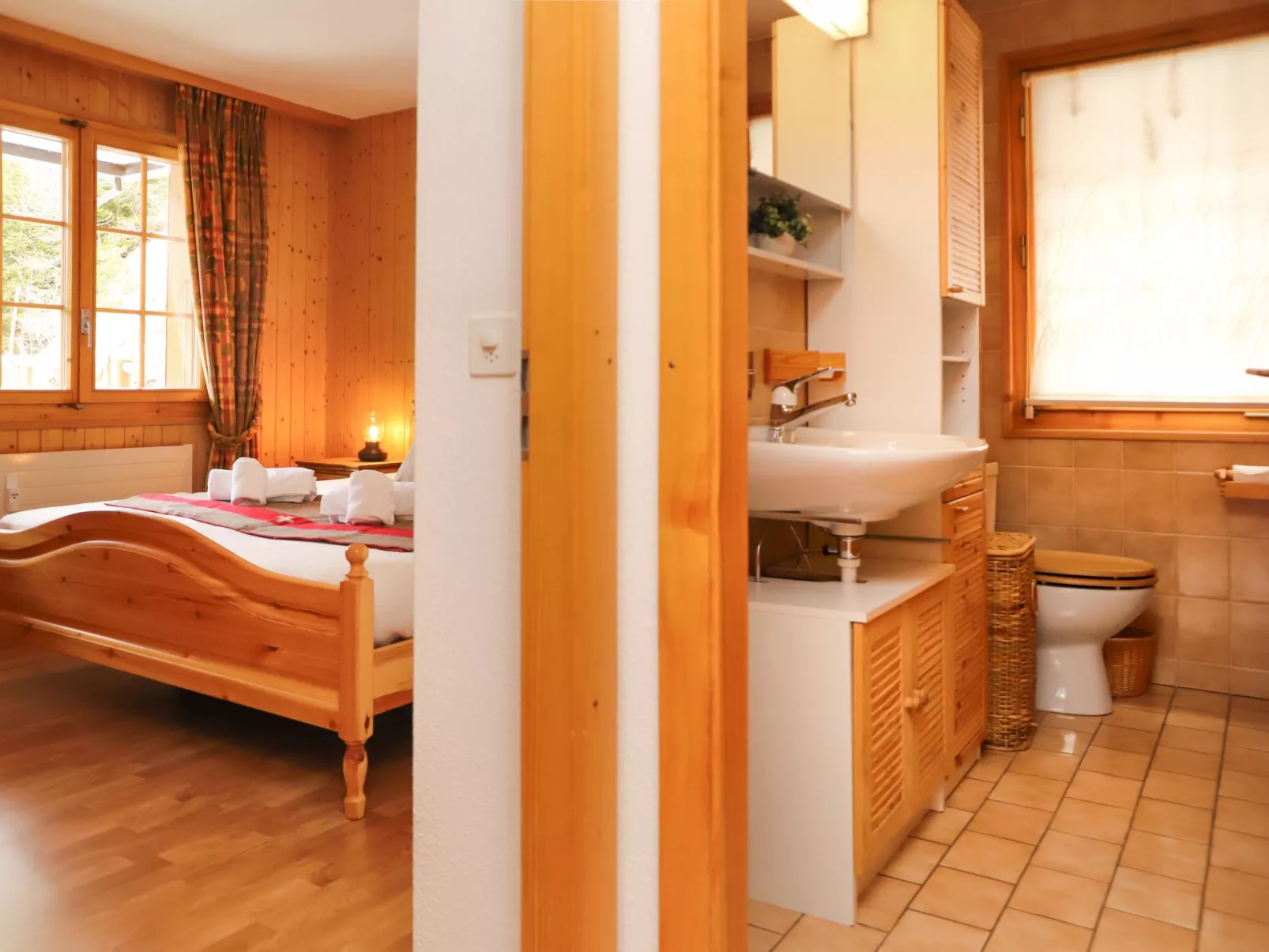 Colline 1-Inside