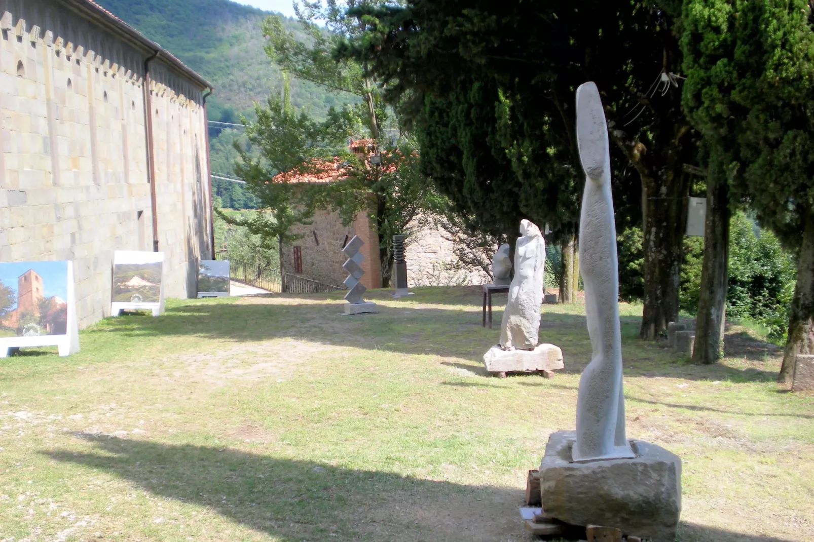 Olivi Verde-Gardens summer