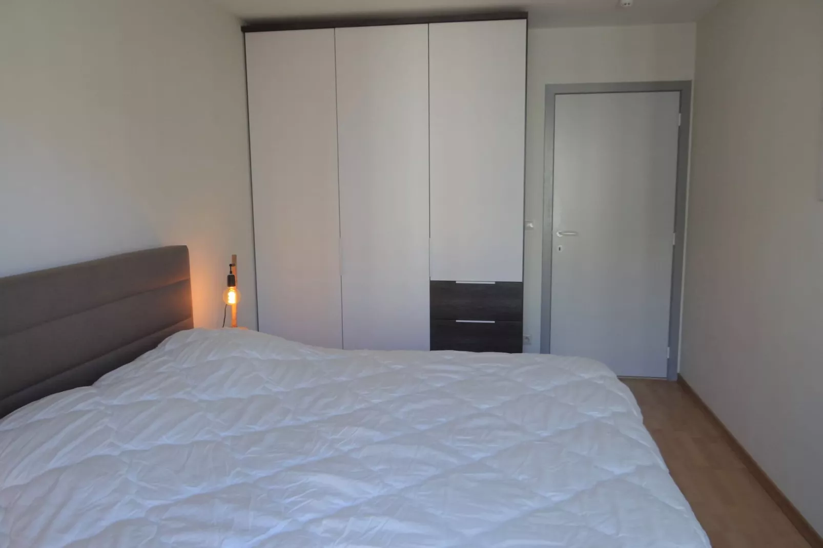 DUINENVELD 4B 166/0503GAR-Bedroom