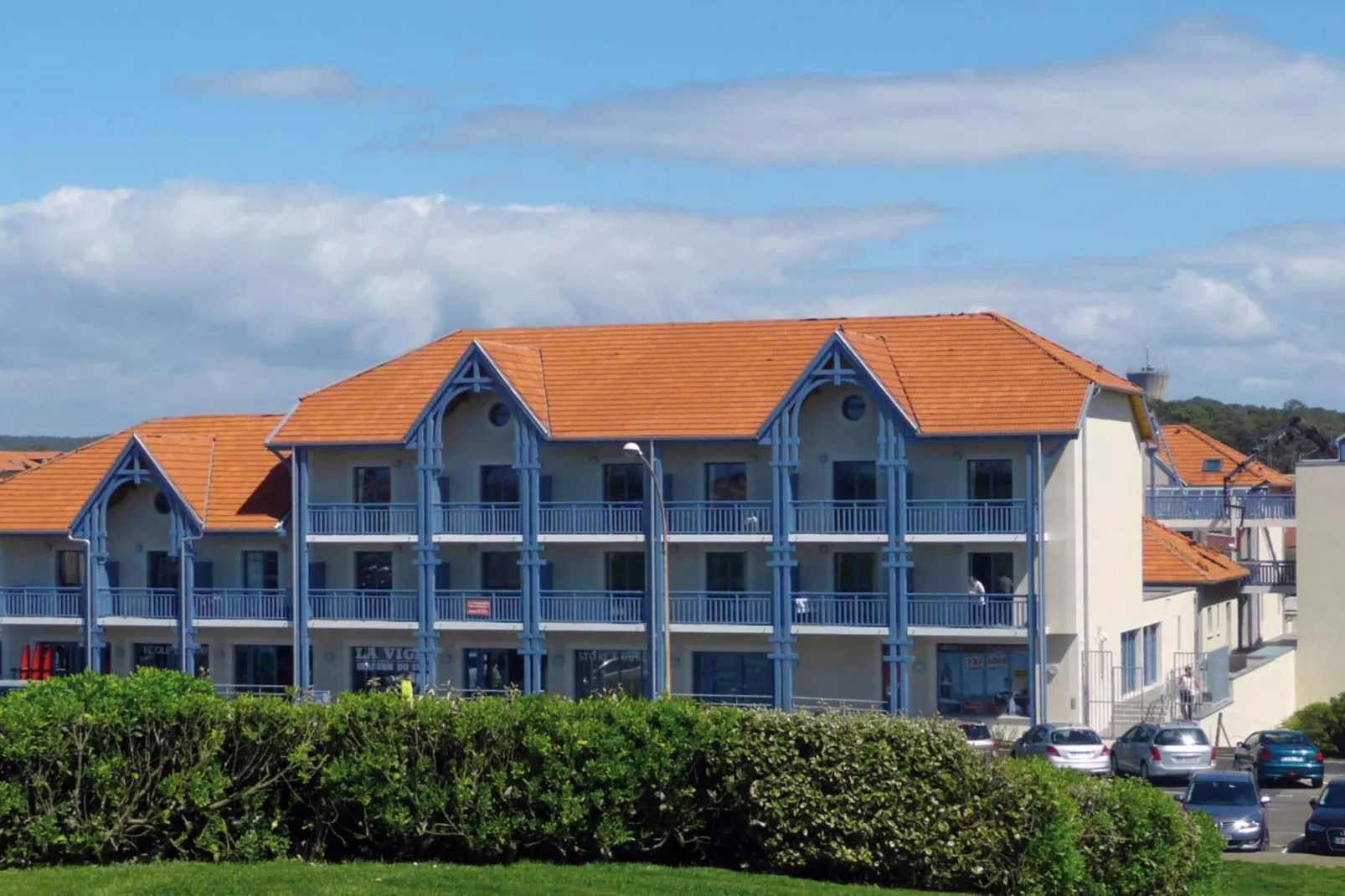 Les Balcons de l’Océan 2-Exterior summer