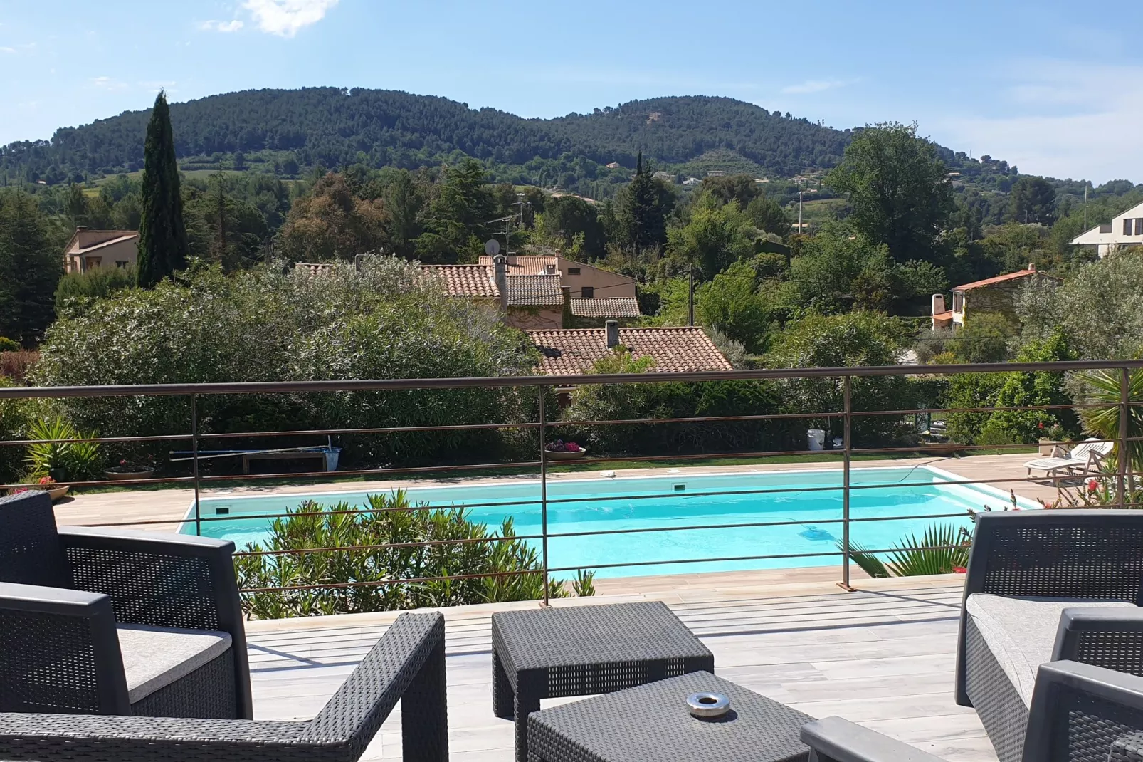 VILLA MADDIE-Extérieur été