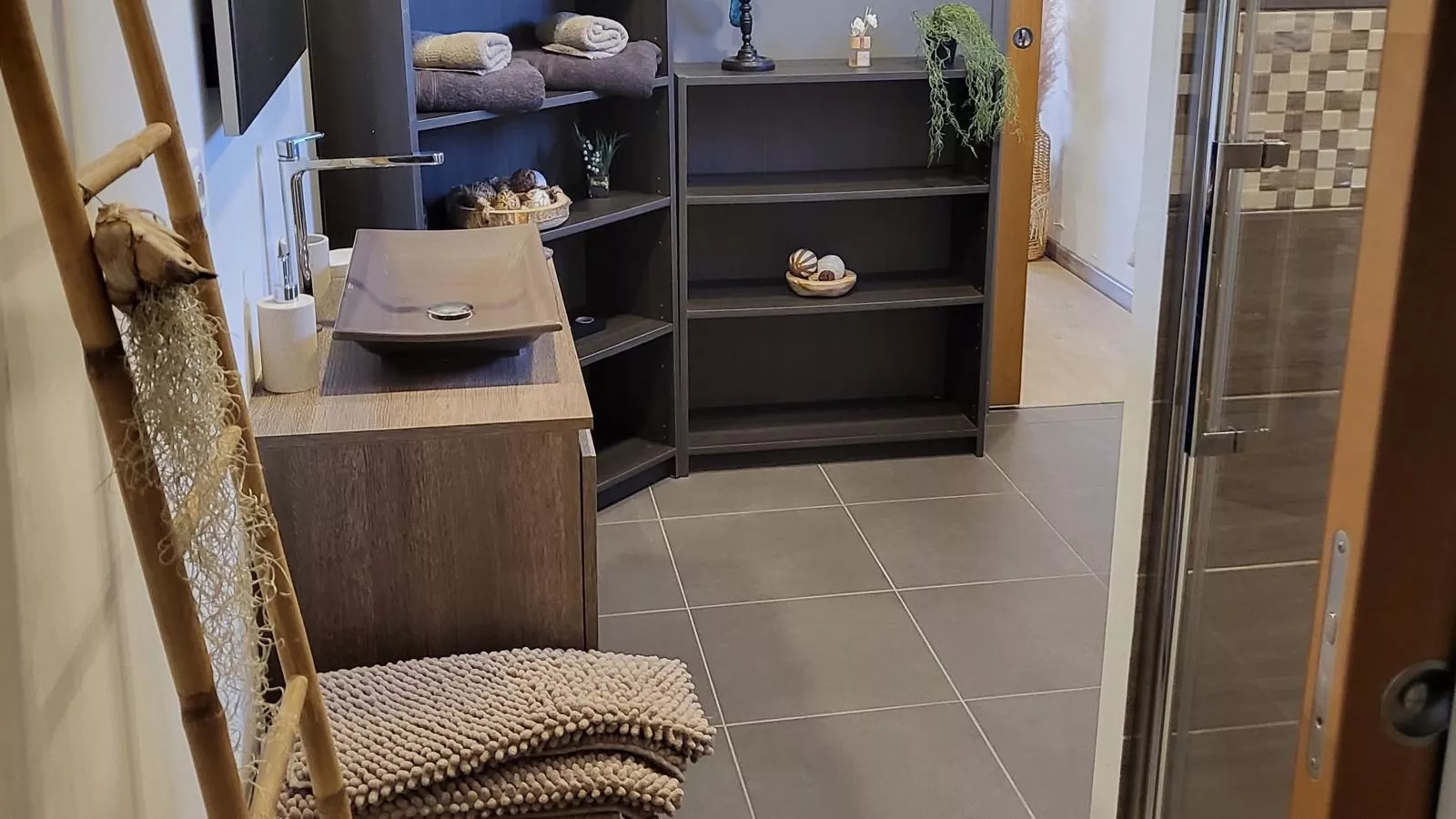 Maison Cloé-Bathroom
